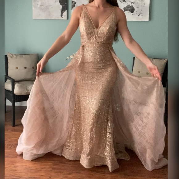 ***SOLD OUT***Jovani formal dress sz 8 - Picture 6 of 7